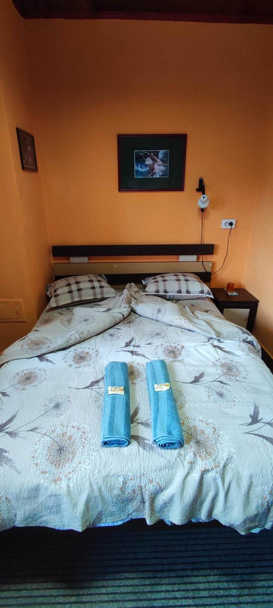 Стаи за гости ОРЕХА Троян Private rooms Oreha Экстерьер фото